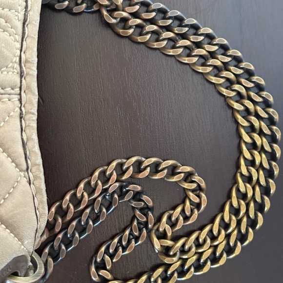 CH Carolina Herrera monogram and quilted tan handbag - Picture 7 of 12